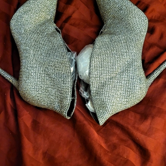 Womans Booties - Picture 4 of 4